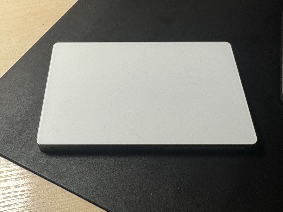 Apple Magic Trackpad A1535 White/Lightning