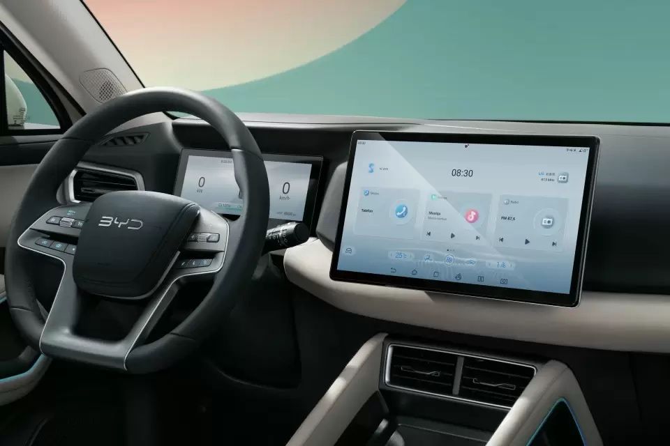 BYD Yuan UP nalichiyada BYD Farg’onada shoshiling