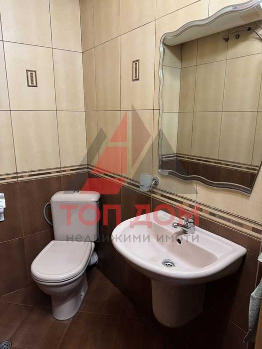 Дава се под наем Тристаен апартамент в Варна, Гръцка махала - 120 кв.м за 1000 € - Снимка #8