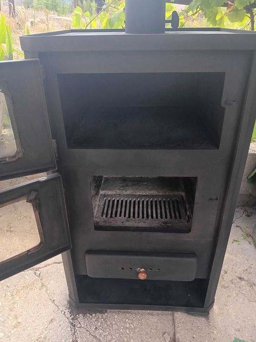 Камина Прити с водна риза 17kW + аксесоари