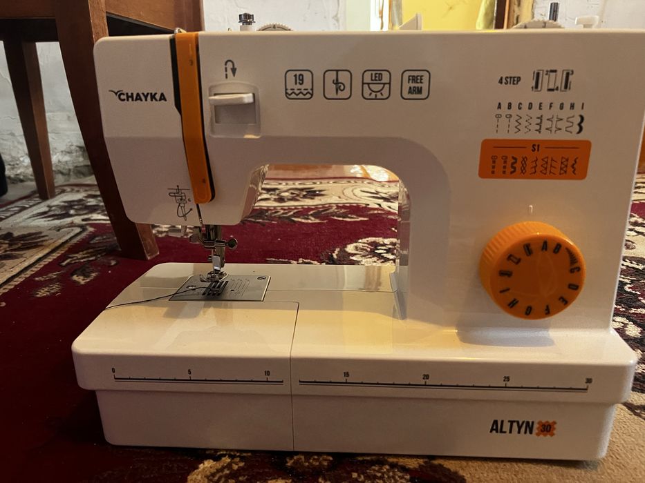 Chayka швейная машина