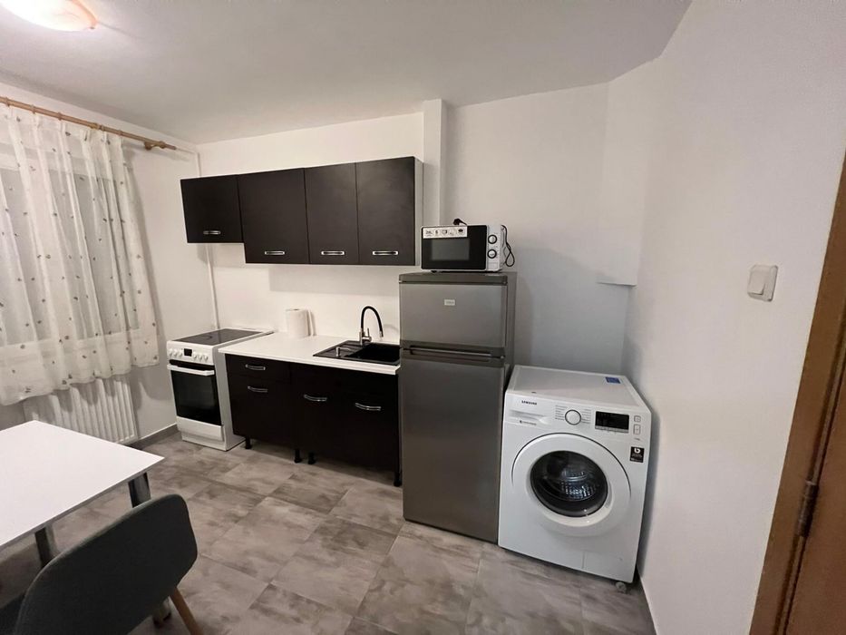 Garsonieră de închiriat – Timișoara, Str. Titan nr. 9 (vizavi de ISHO) – Contract legal