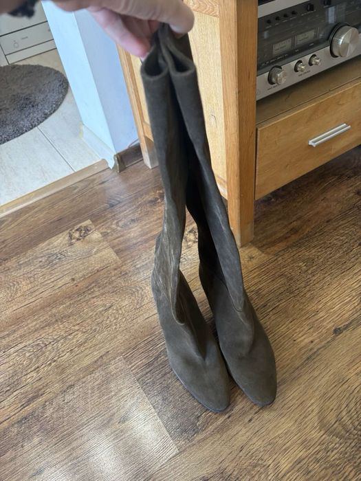 Ботуши от естествен велур  Zara