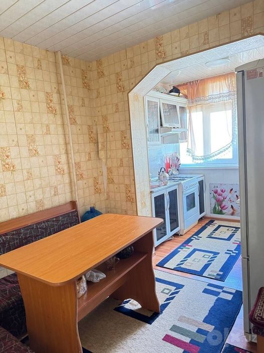 3 хонали 3чи каватда Мафтуна бар
Хама жизозлари бн сотилади 
Манзил ма
