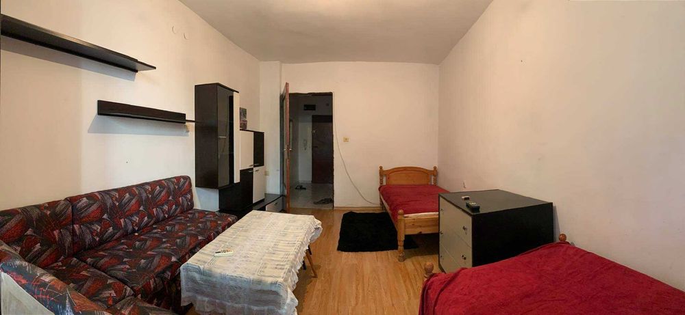 Дава се под наем Едностаен апартамент в Бургас, Възраждане - 45 кв.м за 153 € - Снимка #1