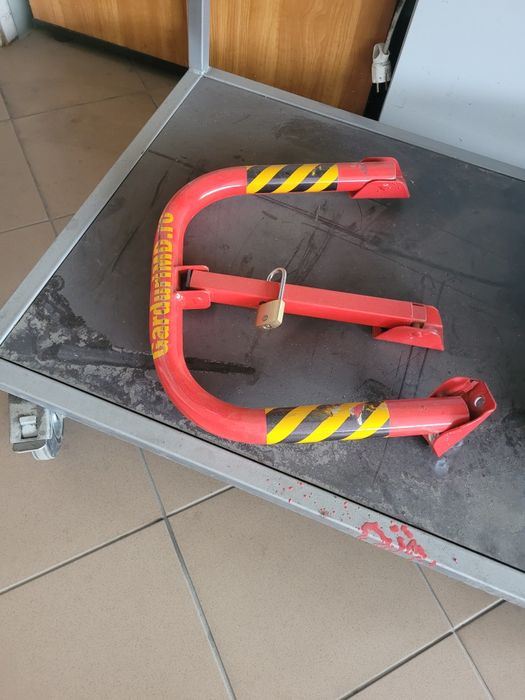 Vând blocator  auto