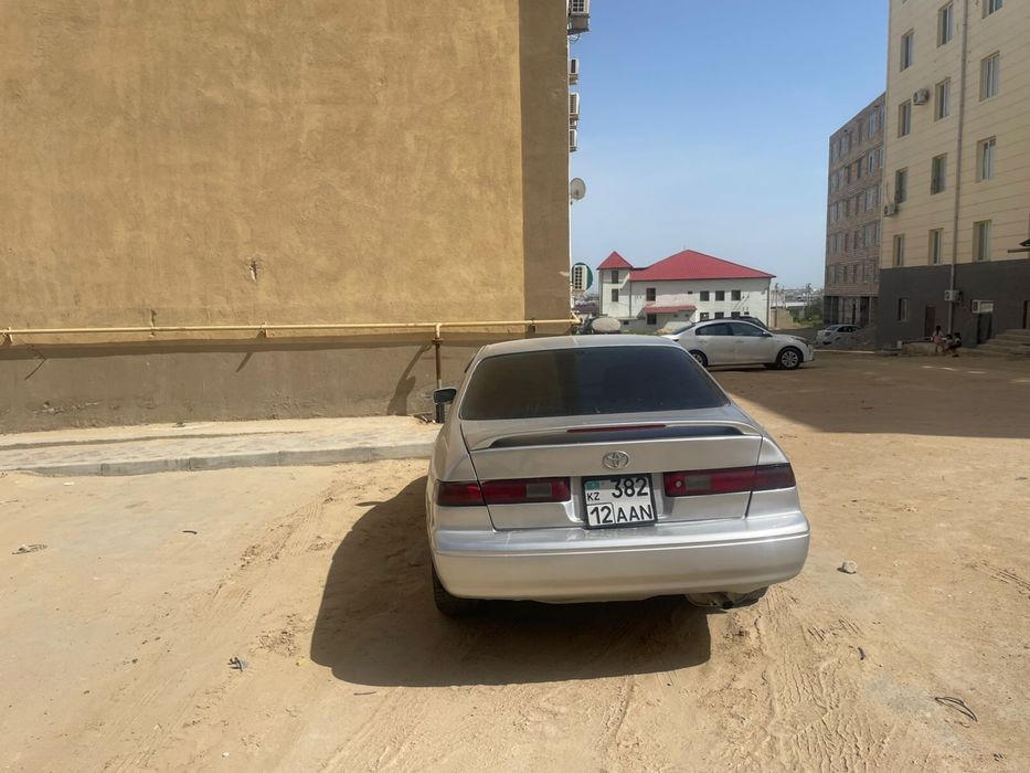 Продаю Toyota Camry 20