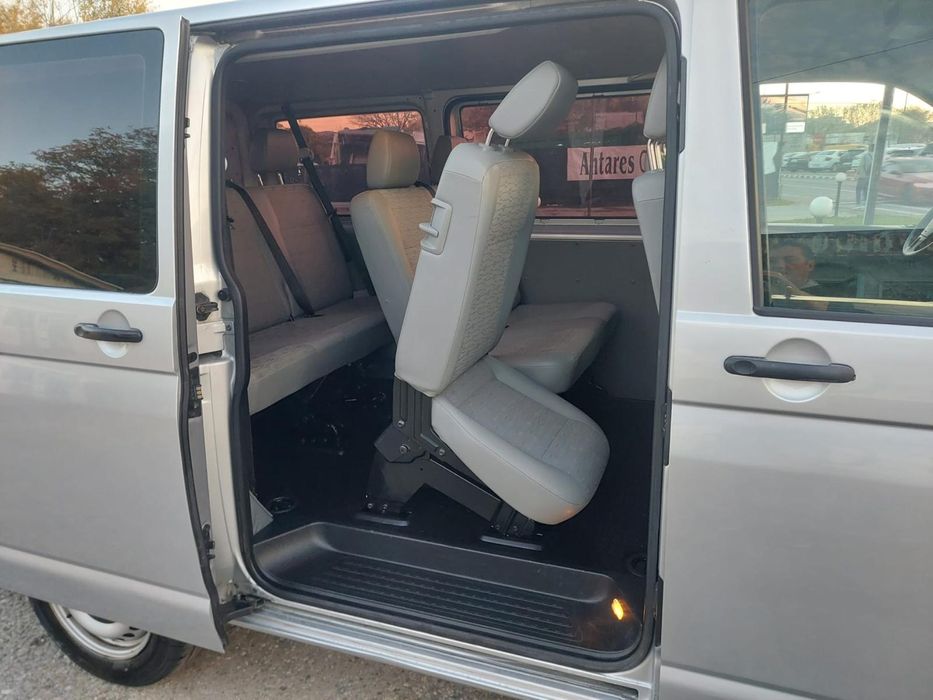 VW Transporter T5 8+1 Locuri 2011