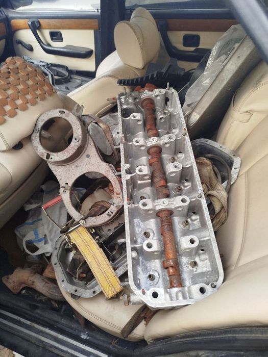 Продам авто  BMW E23