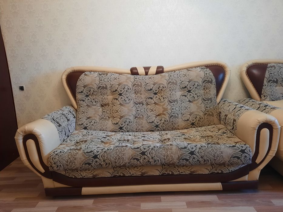 Диван две кресла