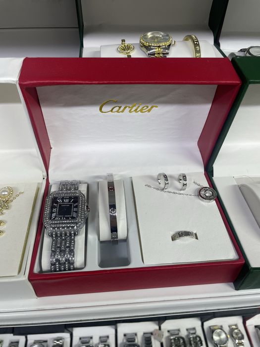 Подарочные боксы на 8 марта