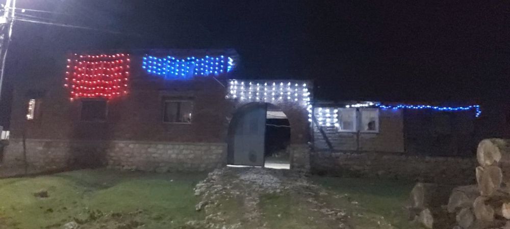 Casa cu teren1900mp Izbuc