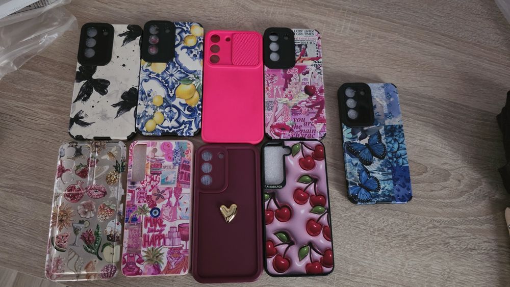 Samsung S22 + подарък 10 калъфа