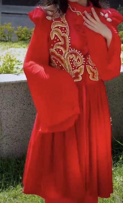 Kelinlik ansambli, qo‘l mehnati barxit bir marta kiyilgan