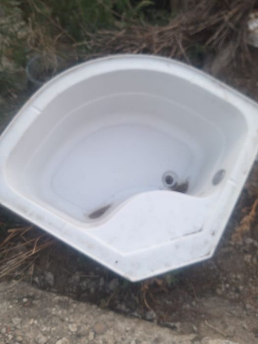 Vând cabina de dus dezbembrata