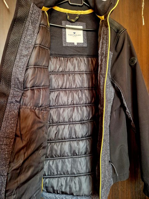 Geacă bărbați cu glugă, Tom Taylor,toamna, mărime L, waterproof