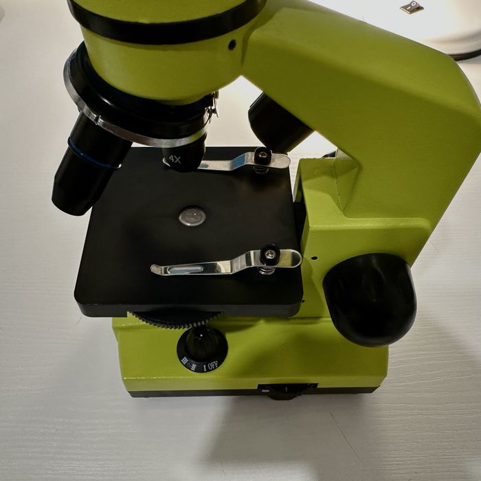 Микроскоп Levenhuk Rainbow 2L