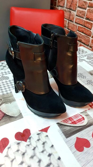 Ghete GUESS by Marciano