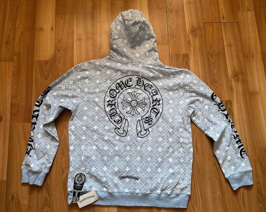 Hanorac ChromeHearts cu eticheta (nu Nike, Gucci, Adidas, Balenciaga)