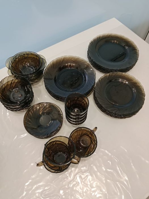 Посуда 10000  тенге