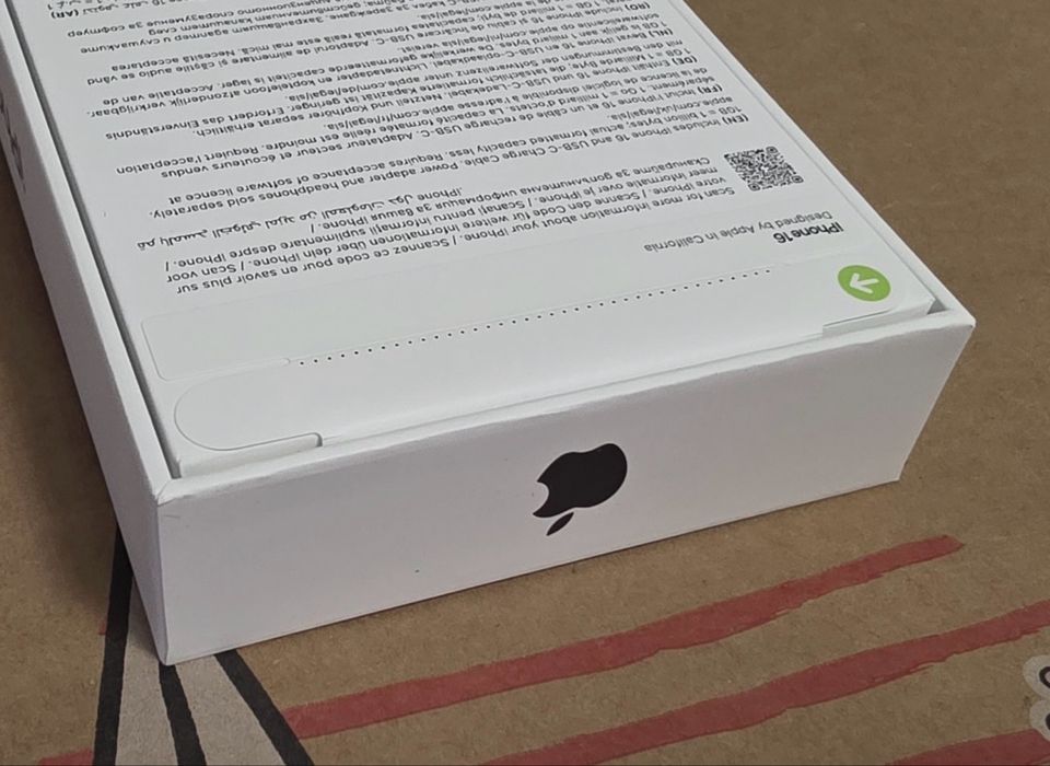 ЗАПЕЧАТАН 128GB iPhone 16 Гаранция от A1 до 2028 Black | Черен