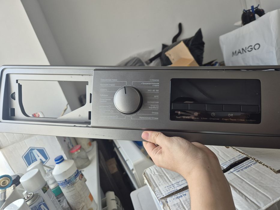 Продам стиралку сенсор сломан