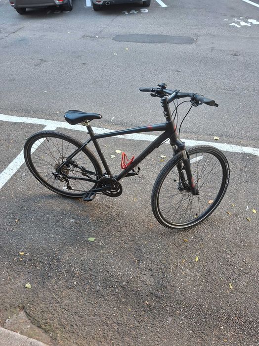 vand bicicleta Specialized, cadru marimea L, roti pe 28