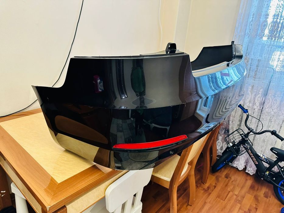 Продам задний бампер Skoda Superb!