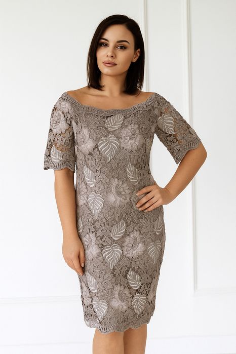 Стилни рокли, Внос от Англия