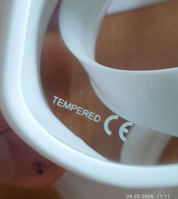 Маска для плавания крутая.