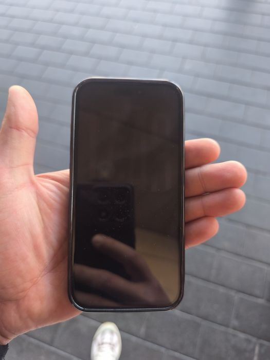 Iphone 15 pro impecabil
