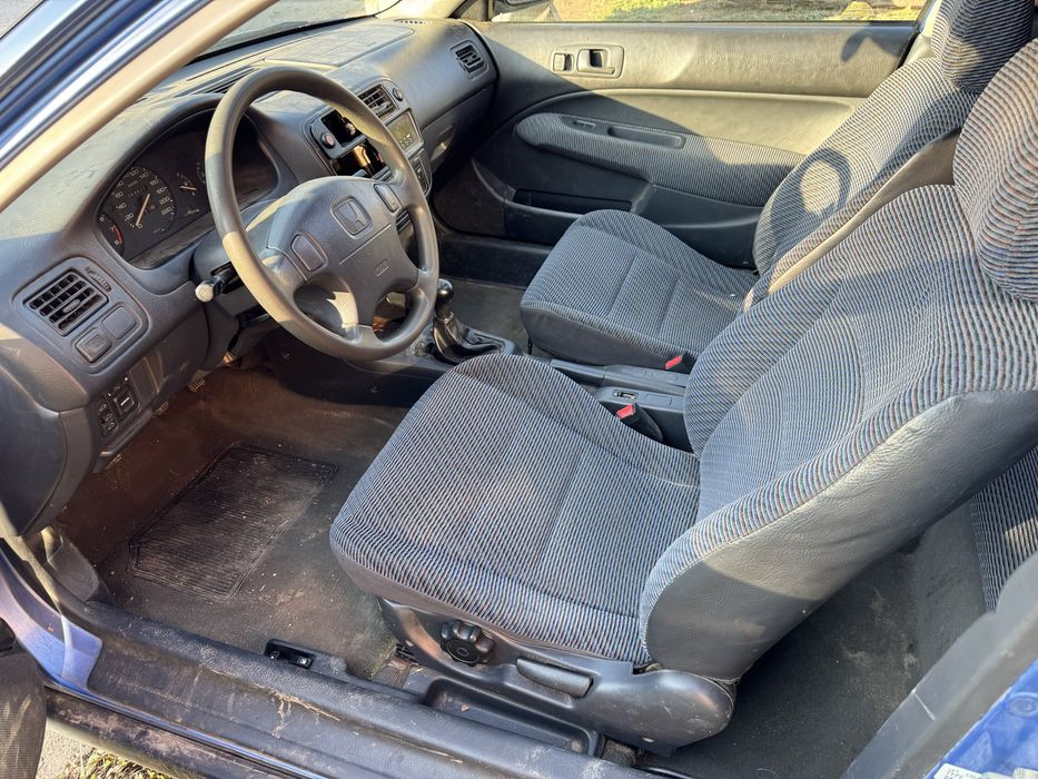 Honda Civic 6 1.4is на части