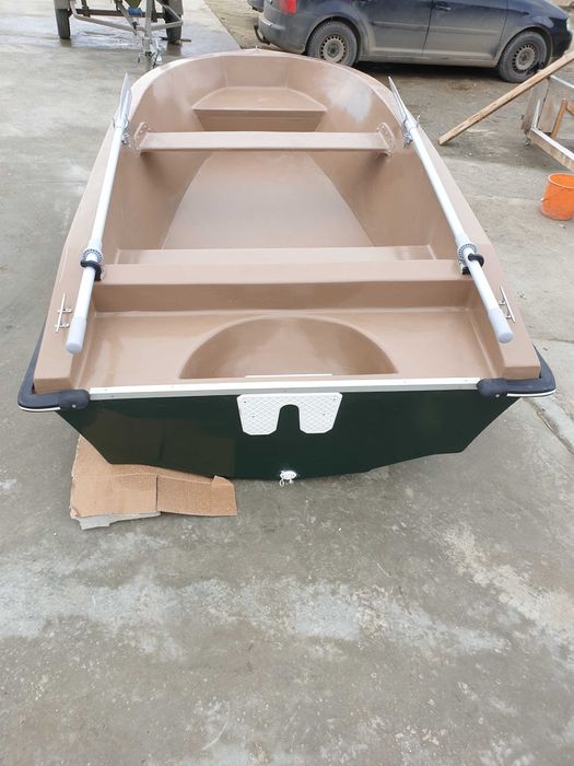 Vand barca noua pt agrement si pescuit, model Delta 370, prod 2026