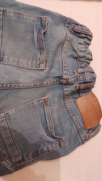 Фирменные НМ джинсы на 6-7 лет