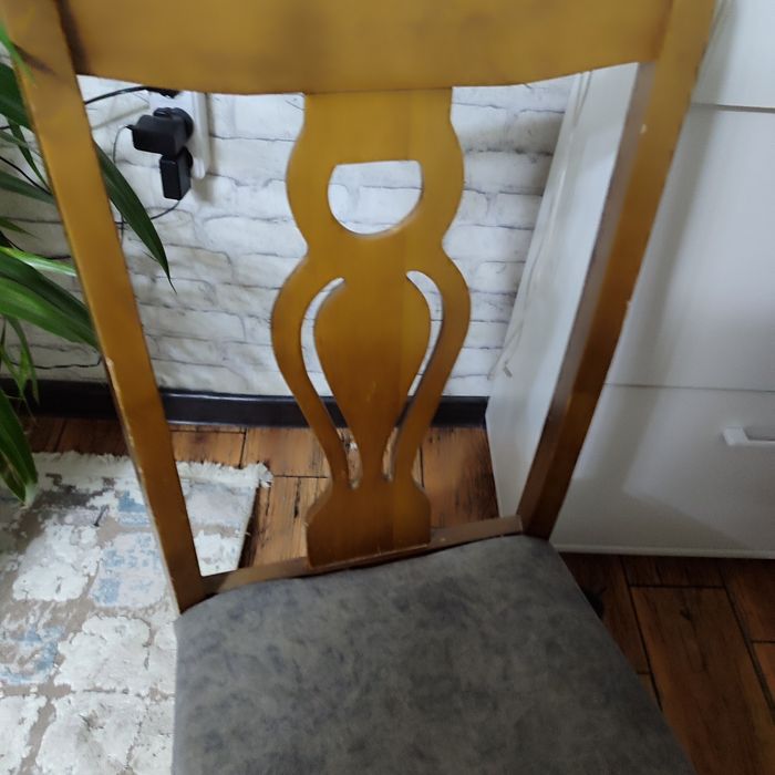 Продам стулья  Малайзийский