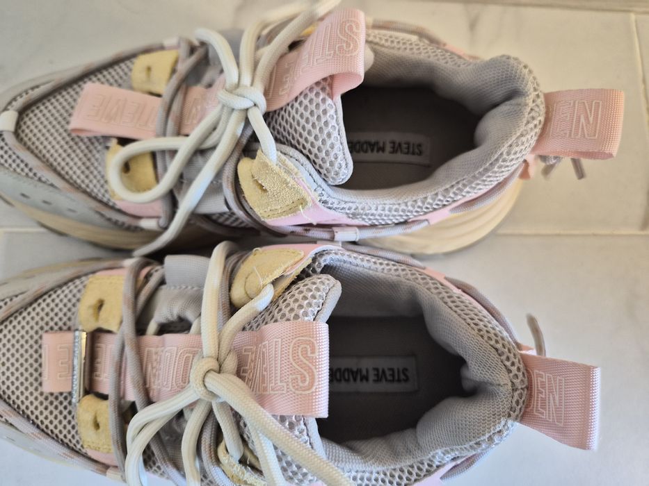 Обувки steve madden