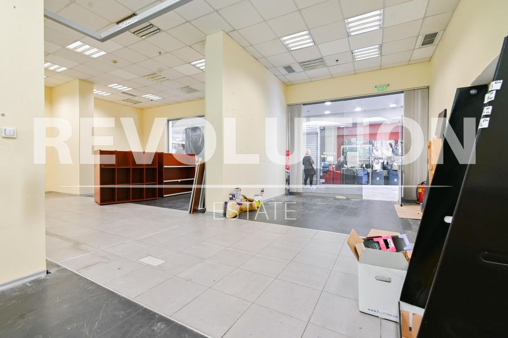 Магазин  в ж.к. Гео Милев .