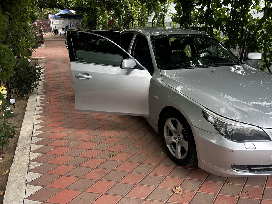 BMW Seria 5 E60, facelift, automat joystick