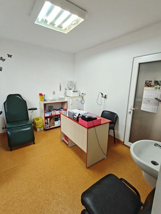 Spatiu comercial de închiriat 77mp