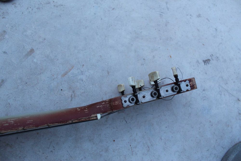 Акустична китара Кремона