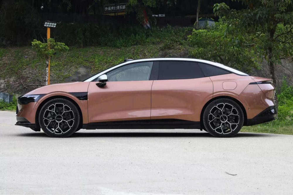 Zeekr 007 2025 — 4