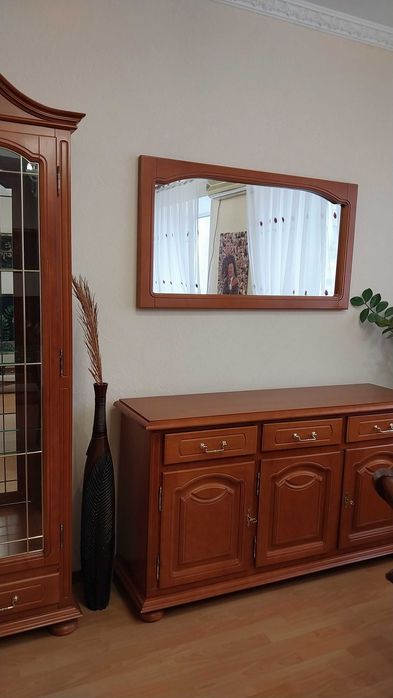 Продам горку настенную