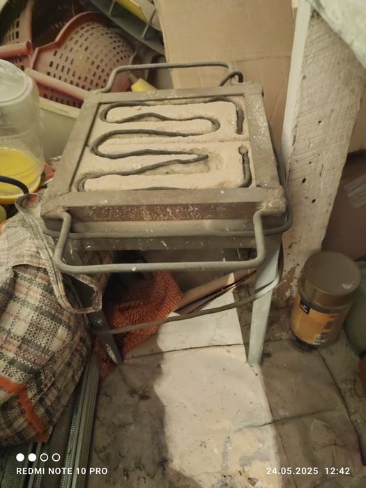 Продам газовую и электро плитку