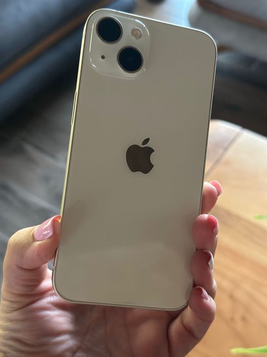 iPhone 13, в отлично състояние