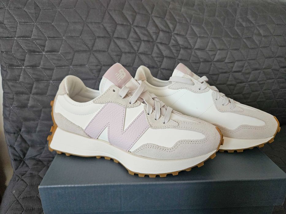 Сникърси  New Balance 327