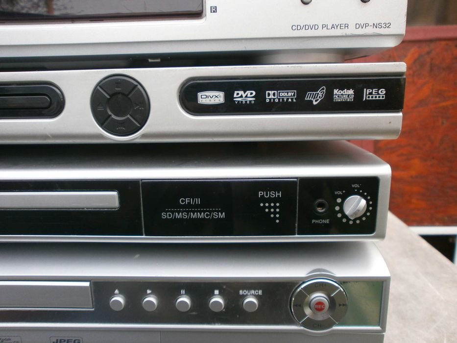 piese si componente dvd uri