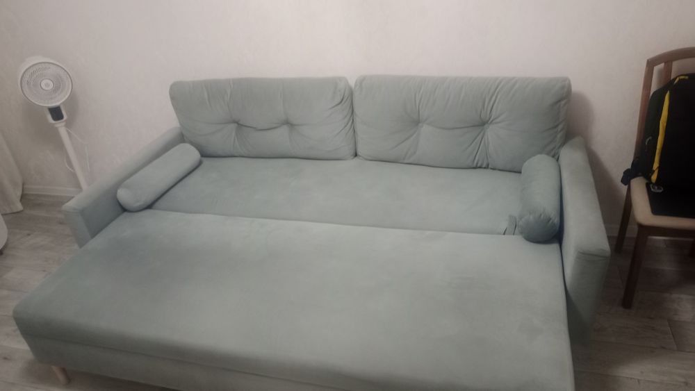 Продам диван.Раскладной белорусский.