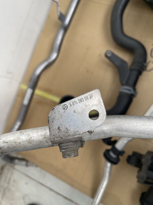 Бачок антифриза с патрубками m274