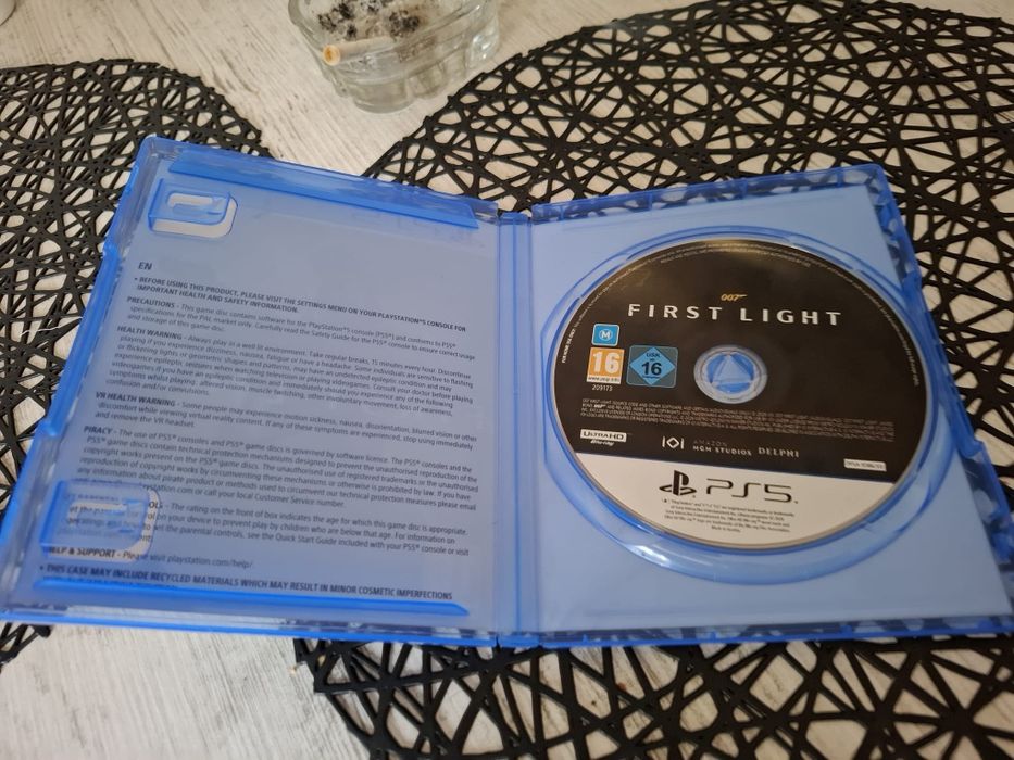 007 First light joc PS5