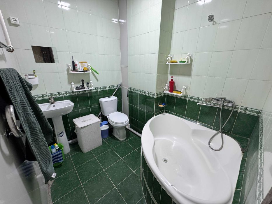 Срочно продаю свою квартиру на Шахристанский